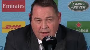 NZ coach offers reporter 'outside' after England loss