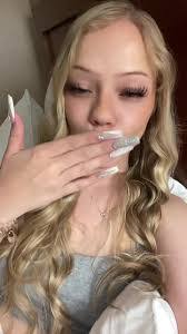 Faith Crabtree's Instagram, Twitter & Facebook