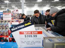 Black friday hours vary by location. Best Buy Kicks Off Black Friday Sales On Thanksgiving Day This Year Business Insider