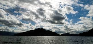 Arredo moderno studiato nei dettagli. Familia Bloquea Acceso Al Lago Colico Y Argumenta Que No Estan Obligados A Permitir Esa Entrada Nacional Biobiochile