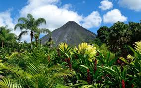 This nation has bewilderingly diverse culture, climates, flora, and fauna, and landscapes range from rainforests, to dry tropical and temperate forests, to volcanoes, to caribbean and pacific beaches, to high mountains, and marshy lowlands. Travel Guide Costa Rica Volcanos