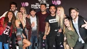 Retrouvez sur non stop reality toutes les infos sur les marseillais en australie. Les Marseillais En Australie Pousse A Bout Un Candidat Quitte Deja Le Tournage Les Marseillais Tournage Tele Realite