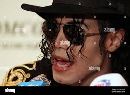 Michael jackson lookalike hi-res stock photography and images