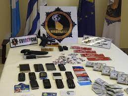 A top crime syndicate boss convicted of drug trafficking and on the run from italy since 1994 has been arrested in uruguay, where he was living in a luxury villa in a seaside resort town under an. La Villa Di Rocco Morabito In Uruguay Corriere It