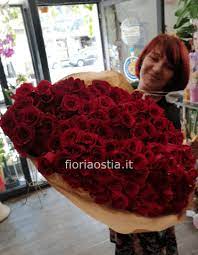 Le gif di rose, una collezione grande. 100 Rose Rosse Acquista Online Fiori A Ostia Vendita Online Fiori A Ostia Consegna Fiori A Domicilio A Ostia Fiorista A Ostia