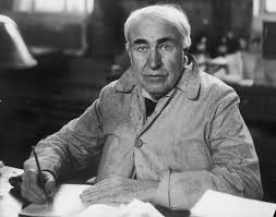 Pelanggaran hak cipta adalah pelanggaran hak eksklusif dari pencipta seperti memperbanyak, menjual, dan memamerkan karya tanpa adanya izin. Fakta Menarik Thomas Alva Edison Menolak Disebut 9 955 Kali Gagal Jadiberita Com