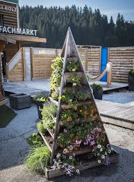 Gonn Dir Deinen Eigenen Krautergarten Pyramiden In 3 Verschiedenen Grossen Kraeuter Garten Blumen Outdoor Garden Herbs Geni Holz Garten Massivholzdielen