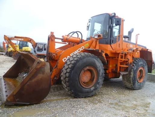 Daewoo MEGA 300 III Wheel Loader