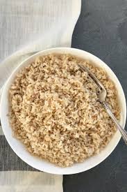 Chef eric theiss prepares perfectly fluffy, fresh brown rice in the power pressure cooker xl. Instant Pot Brown Rice 2 Ways To Cook Ministry Of Curry