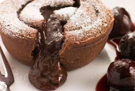 Voici Les 10 Recettes Les Plus Recherchees Par Les Francais Pendant Le Confinement Et On Comprend Recette Fondant Recette Cake Moelleux Recette Gateau Nutella