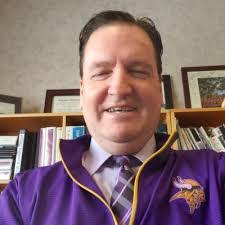 Sandy Manley's Instagram, Twitter & Facebook