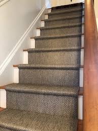 This Is The Difference Between Hollywood And Waterfall Styles Hollywood Installation Wraps The Step Lip As Oppose Carpet Stairs Carpet Staircase Carpet Runner