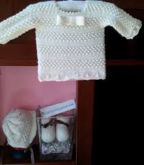 Entre ufo y ufo, voy haciendo pequeñas cosas de costura a mano. Conjunto Para Bebes En Color Champagne Hecho A Mano Bicarica Ropita Artesanal Para Bebes Y Ninos Ropa Artesanal Baby Knitting Baby Leg Warmers Baby Socks Knit