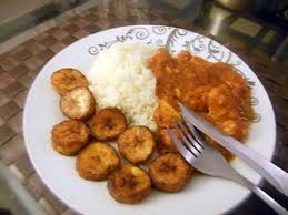 Blancs De Poulet Facon Colombo Et Bananes Plantains Recette Banane Plantain Blanc De Poulet Recette Banane Plantain