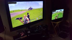 The problem is you wont be able to till november. Fortnite Ps4 Xo Crossplay Was A Mistake Says Epic Games But Xbox Head Spencer Liked It