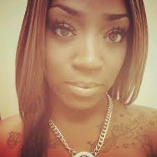 ebony Roberson (@MakeupFreak420)