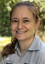 Tara Roth's Instagram, Twitter & Facebook