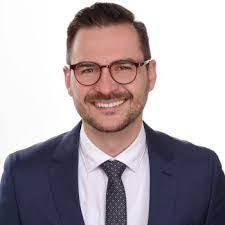 Alexander Gramlich's Instagram, Twitter & Facebook