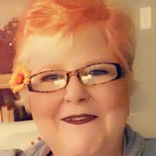 Deborah Cade's Instagram, Twitter & Facebook