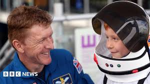 Astronaut Tim Peake touches down at Techniquest, Cardiff