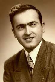 Larry Smiddy's Instagram, Twitter & Facebook