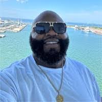 Sean Eady's Instagram, Twitter & Facebook