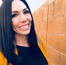 Jennifer Marcell's Instagram, Twitter & Facebook