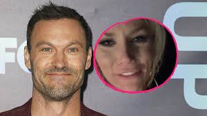 And not long after, he was seen on a date with australian model tina not that one louise. Trotz Model Date Brian Austin Im Whirlpool Mit Courtney Promiflash De