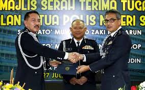 Dia dipercayai keluar sendiri melalui tingkap. Lima Suspek Geng Pecah Rumah Tan Sri Mohd Isa Ditahan Utusan Borneo Online