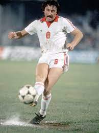 Antonín panenka (born 2 december 1949) is a former czech football player. The Antique Football On Twitter Antonin Panenka Of Czechslovakia Gracefully Takes A Penalty At The 1980 Euros Http T Co 9c9sdp2es4