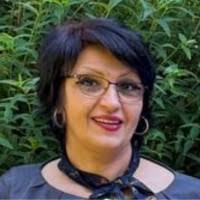 Ellie Lyons Email & Phone Number