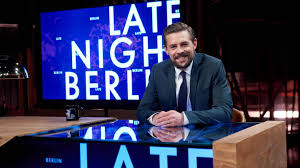 You get a full night's sleep. Klaas Heufer Umlauf Darum Ist Late Night Berlin So Erfolgreich Stern De