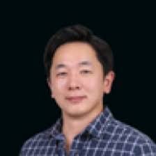 Jeong Suh's Instagram, Twitter & Facebook