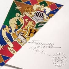 Word #070 umschläge drucken deutsch. Hogwarts Komplettes Wappen Druck Harry Potter Graphic Art Gifts By Minalima