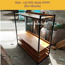 Anda juga bebas membeli gantungan baju kayu dinding, model berdiri, atau rak gantungan baju kayu sesuai. Harga Besi Baju Distro Terbaru Juni 2021 Biggo Indonesia