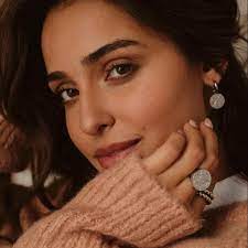 Ask anything you want to learn about angie costa by getting answers on askfm. Angie Costa Youtuber Wiki Bio Age Height Weight Affair Net Worth Dating Boyfriend Career Facts Starsgab