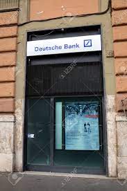 Unicredit, banca nazionale del lavoro, intesa sanpoalo, deutsche bank italia, and banca d'italia are some major banks in rome. Office Of The Deutsche Bank In Rome Italy Stock Photo Picture And Royalty Free Image Image 35729100