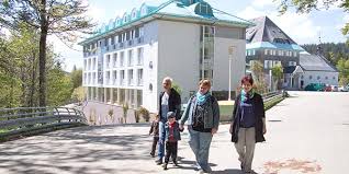 Ist aus medizinischen gründen eine verlängerung notwendig, kann der aufenthalt um eine. Caritas Haus Feldberg De Mutter Kind Kuren
