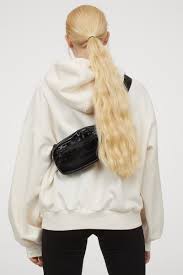 balon kollu ve kapusonlu ust krem kadin h m tr balloon sleeve hoodies sleeves