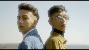 Role tomáše, kterou hraje marsell, totiž řeší podobný problém a to vraždu svého bratra denise, ke kterému celý život vzhlížel. Jan Bendig Ft Marsell Ta Prava Official Video Youtube