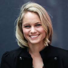 Chris Mandarino's Instagram, Twitter & Facebook