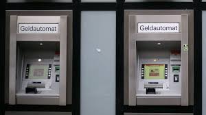 Die vollständige anschrift finden sie hier in der detailansicht. Sparkasse Bayreuth Verschickt Bargeld Per Post Bayern Sz De