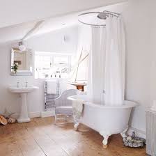 Peep Inside A Norfolk Farmhouse Ideal Home Shabby Chic Bathroom Country Bathroom Bathroom Design