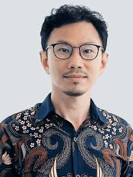 Non-Executive Director (Dave Tan)