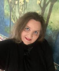 Last Sunday, Pastor Ron and Courtney traveled from Texas to receive  impartation of anointing, and testified about the miracles they've received  just from watching online. Pastor Courtney was suffering from  endometriosis, and