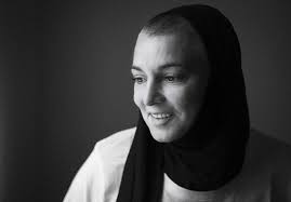 Meghalt Sinéad O'Connor