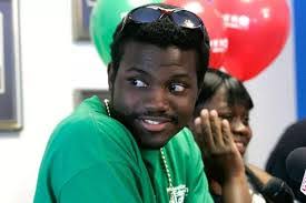 Jonathan Vargas's Instagram, Twitter & Facebook