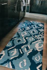 how to pick a kitchen rug