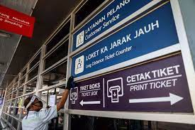 Pengiriman pertama tiba di tanjung priok tanggal 13 april 2018 yang terdiri atas satu rangkaian kereta. Naik Kereta Api Jarak Jauh Wajib Tes Rapid Antigen Ini Kata Kai