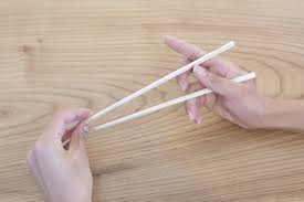 How to use your plate, fork and knife to communicate with the waiter without saying a single word. How To Use Chop Sticks 4 Steps With Pictures Instructables